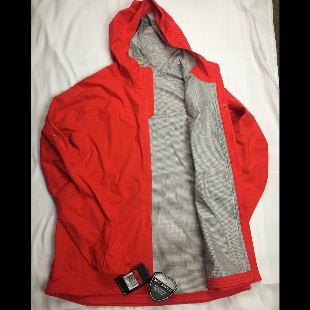 New Nike Women’s Running light jackets